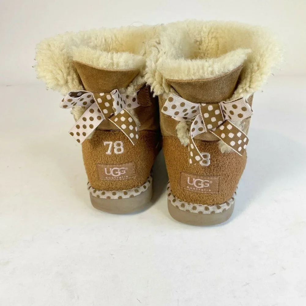 UGG Womens Mini Bailey Bow II Ankle Snow Boot Brown US 5 Shearling Suede 1005079